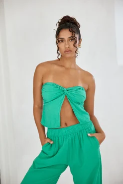 Blanco By Nature Cora Top><noscript><img width=