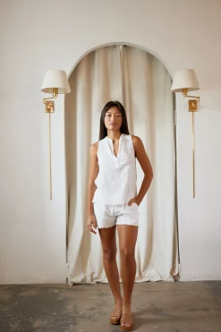 Blanco By Nature Molly Short><noscript><img width=